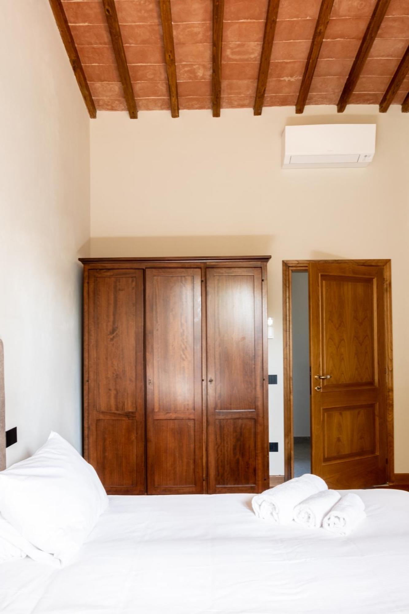 Podere Fignano, Holiday Home - Apartments Fully Renovated 2024 Montaione Kültér fotó